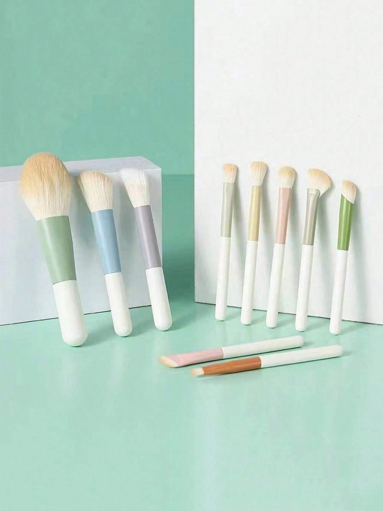 10pcs Muted Color Mini Travel Makeup Brush Set, Soft Bristle Eye Shadow Brushes