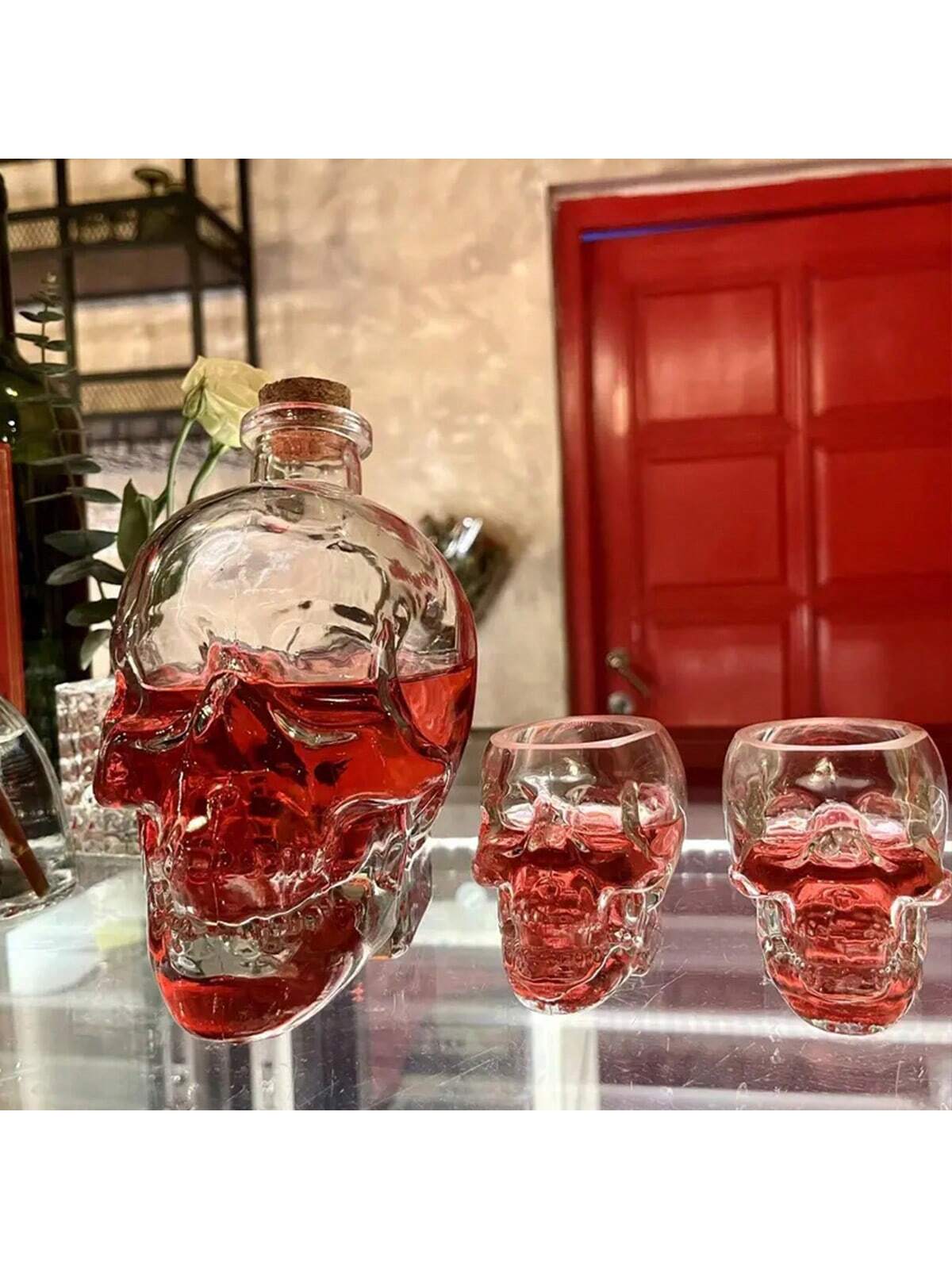 1 Set Spooky Skull Decanter, Suitable For Whiskey, Wine, Brandy, Gothic Skeleton Beverage Dispenser, Halloween, Party, Decorative Drink Cup
